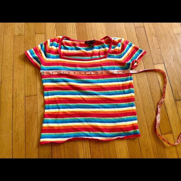 90s/Y2K Vintage Rainbow striped short sleeved sweater with square neckline - Picture 7 of 7